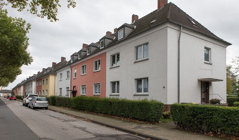 Gemütliche Zweizimmerwohnung mit Garten und modernem Badezimmer in Duisburg-Friemersheim